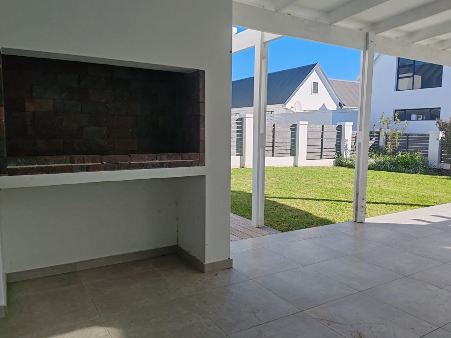 To Let 3 Bedroom Property for Rent in St Francis Links Eastern Cape